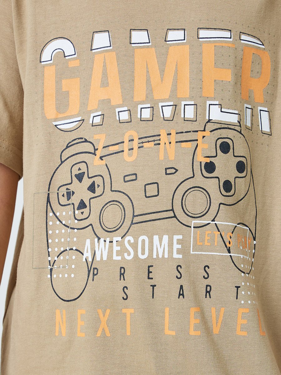 Boys Beige Graphic print T-Shirt and Black Pocket Details Shorts Pyjama Set