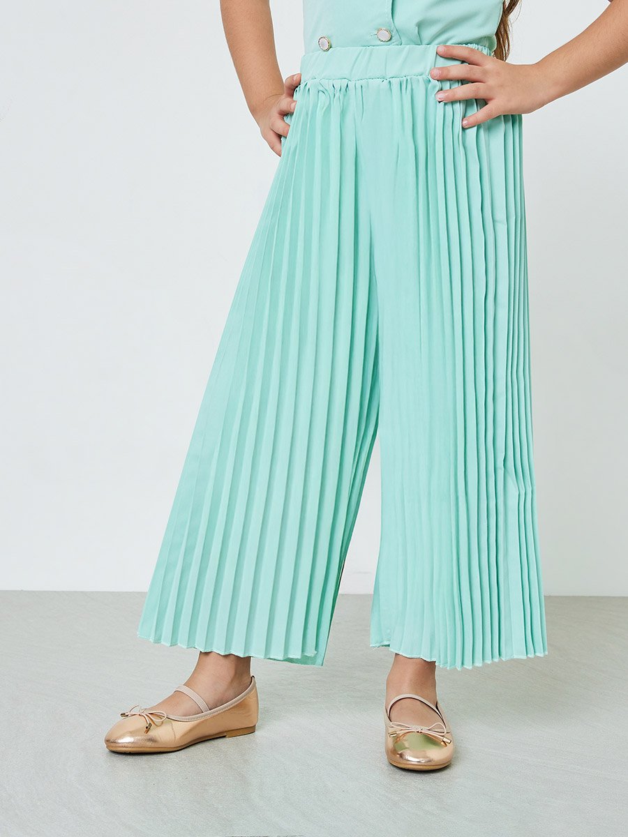 Girls Green Sleeveless Waistcoat and Pleated Trousers Set