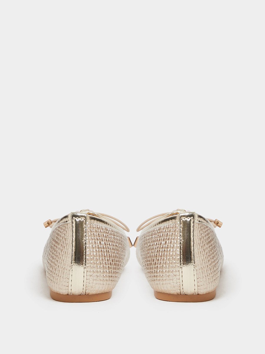 Girls Textured Slip-On Ballerinas