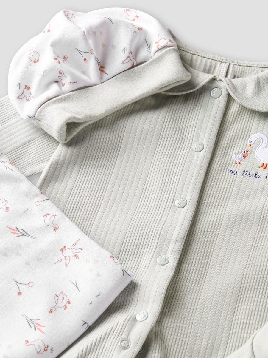 Set of 5 Clothing Gift Set with Duck Print