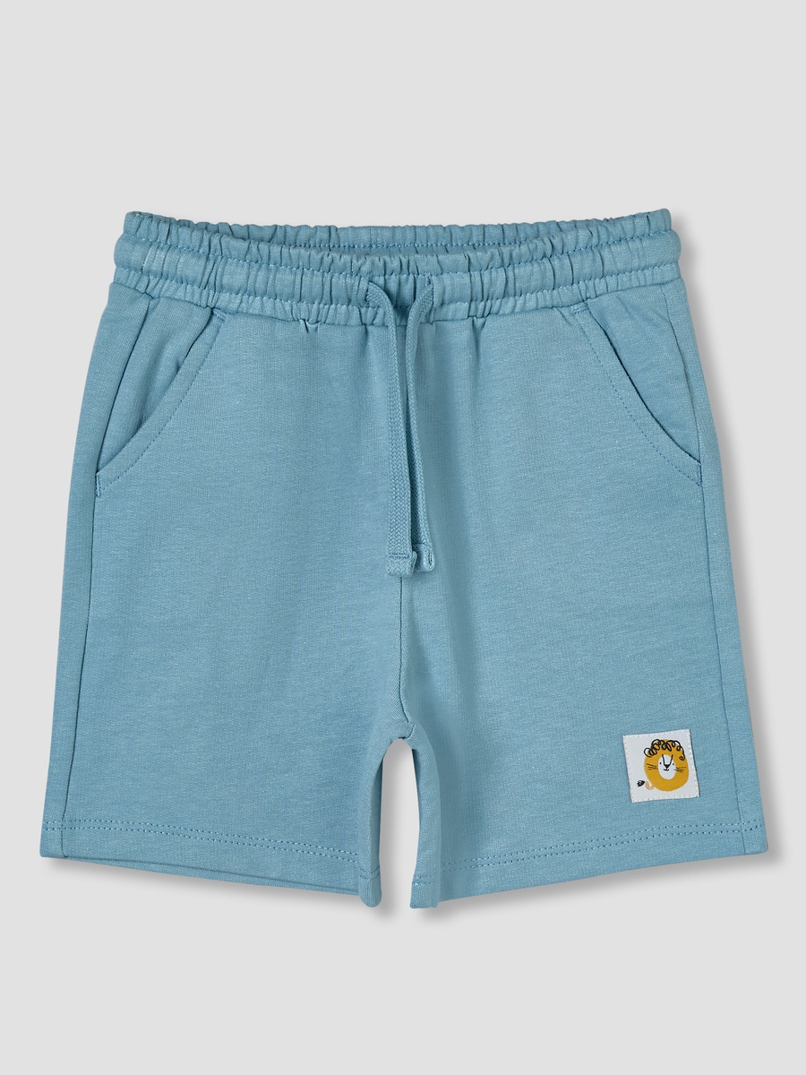 Crew Neck Short Sleeves T-Shirt and Shorts Set with Graphic Print