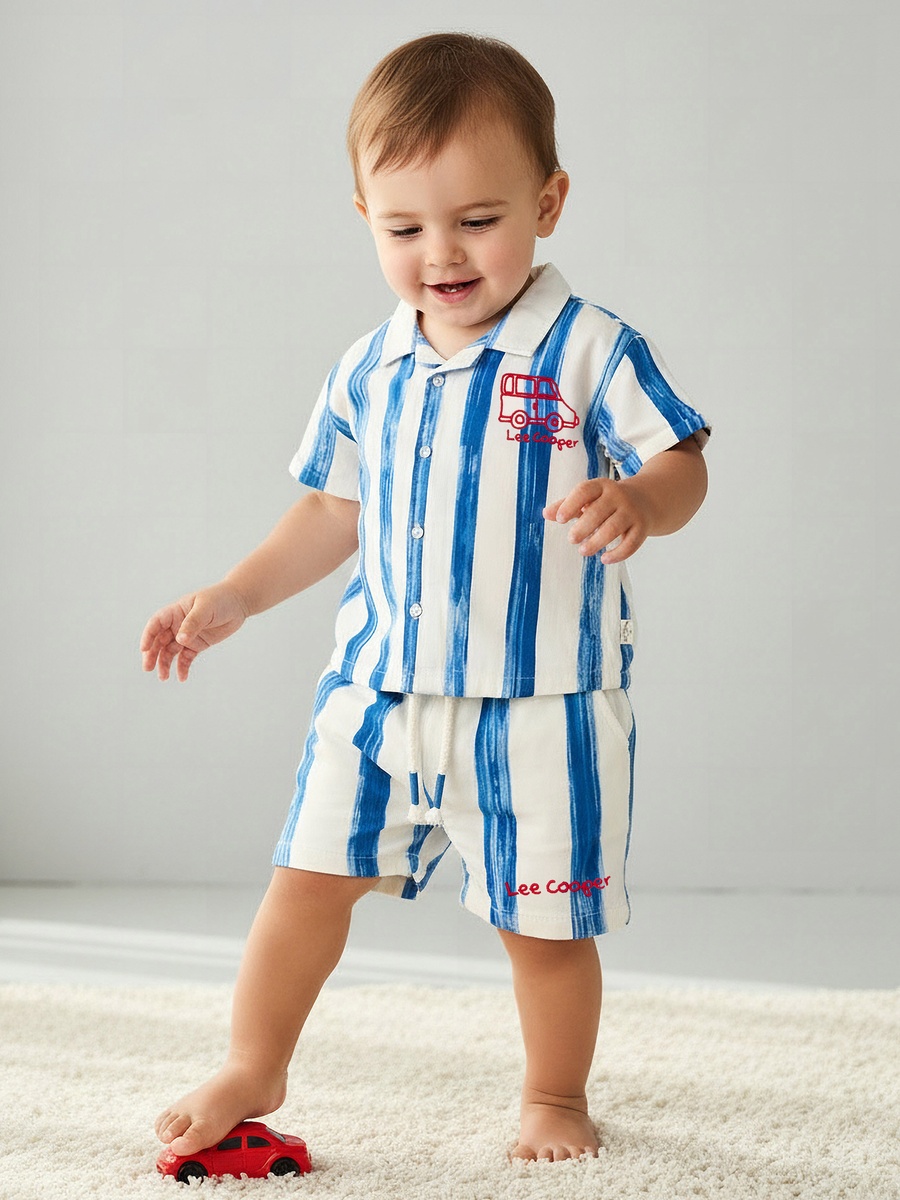 Camp Collar Short Sleeves Shirt and Shorts Set with Stripes
