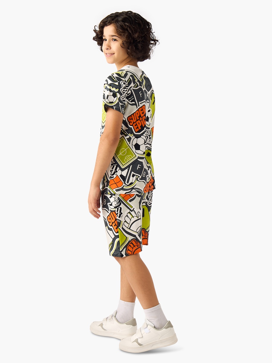 Set of 3 Crew Neck Short Sleeve T-Shirt and Shorts Set with Gaming Print
