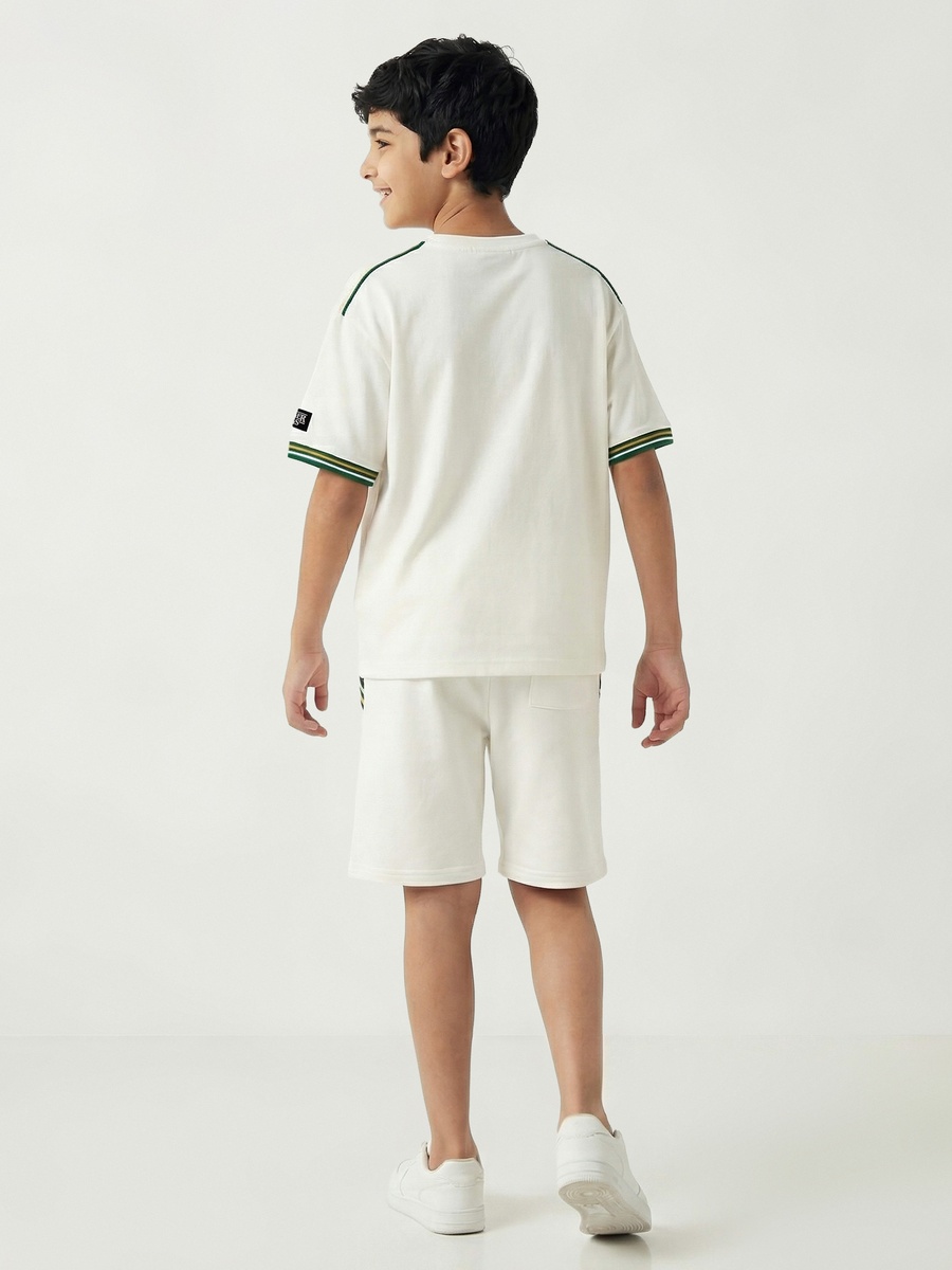 Crew Neck Short Sleeve T-Shirt and Shorts Set with Stranger Things Print