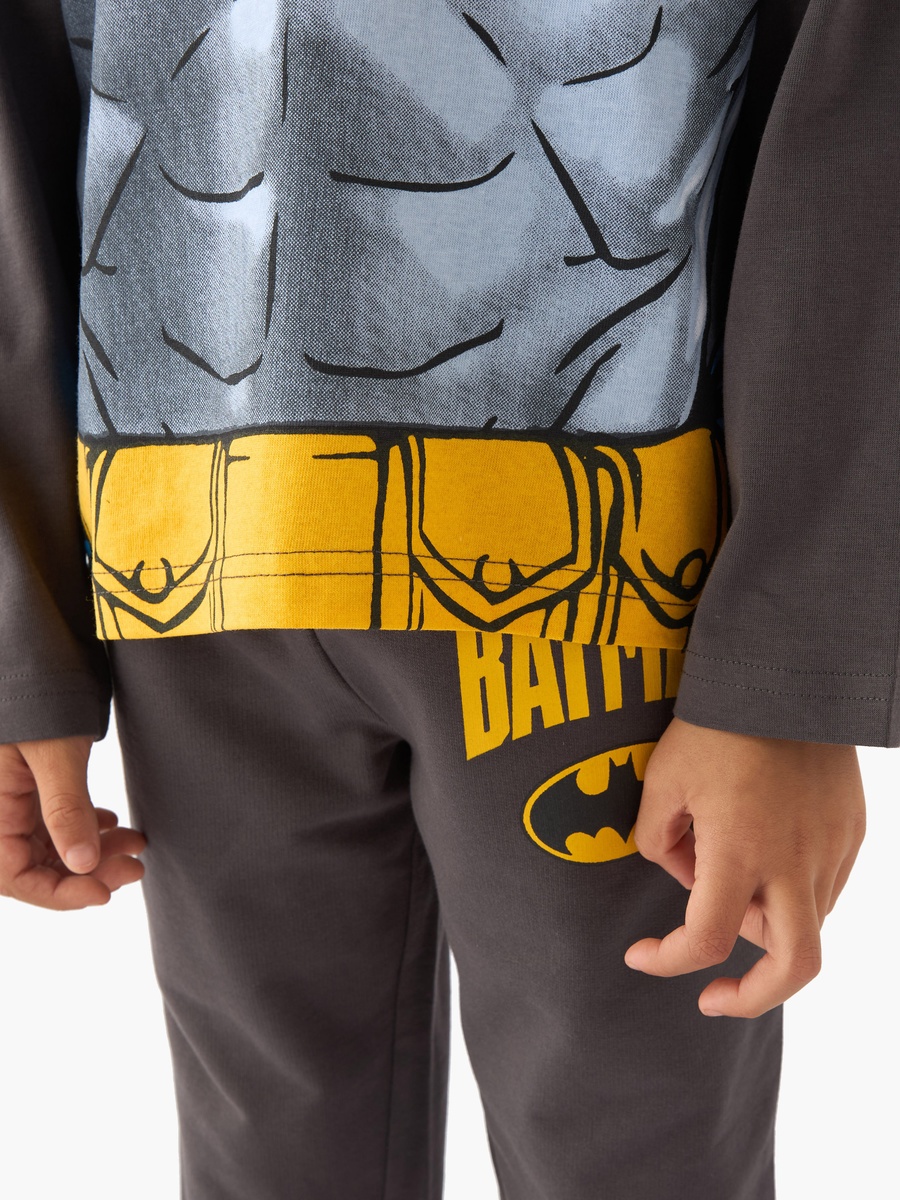 Cotton Crew Neck Long Sleeves Pyjama Set with Batman Print