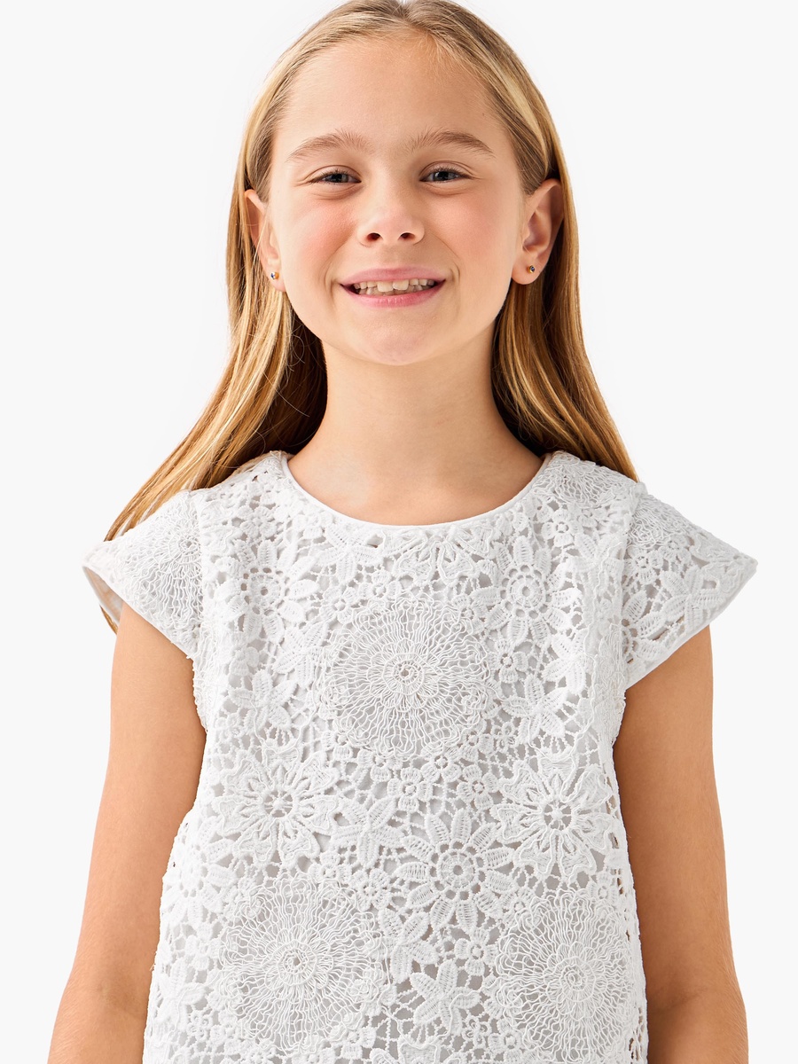 Girls Round Neck Cap Sleeves Floral Embroidered Top
