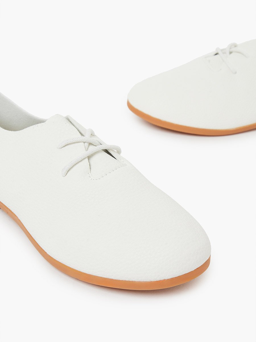Girls Lace Detail Casual Shoes