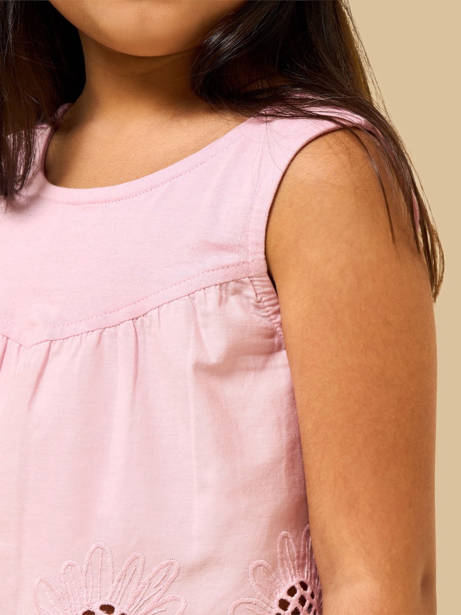 Floral Embroidered Sleeveless Top