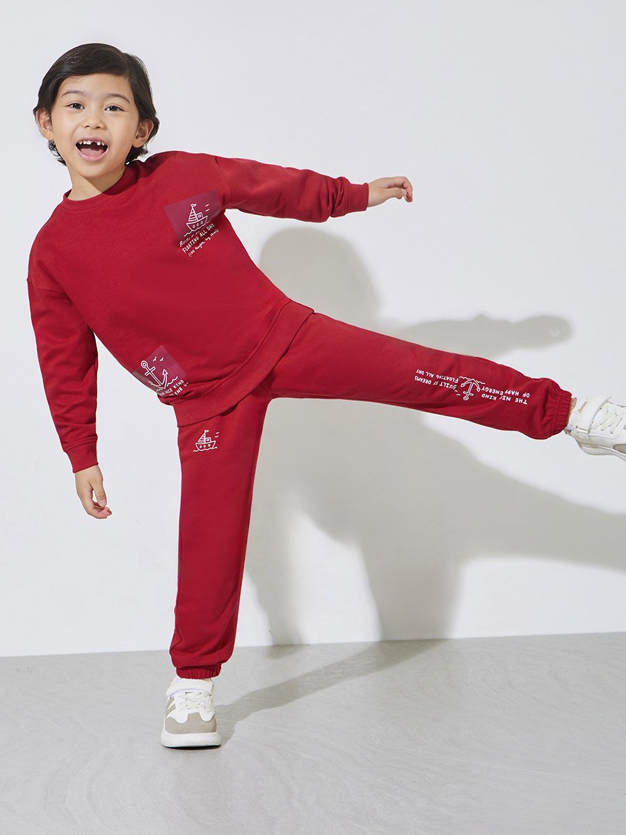 Boys Red Graphic Print Regular Fit Sweatshirt and Joggers Set