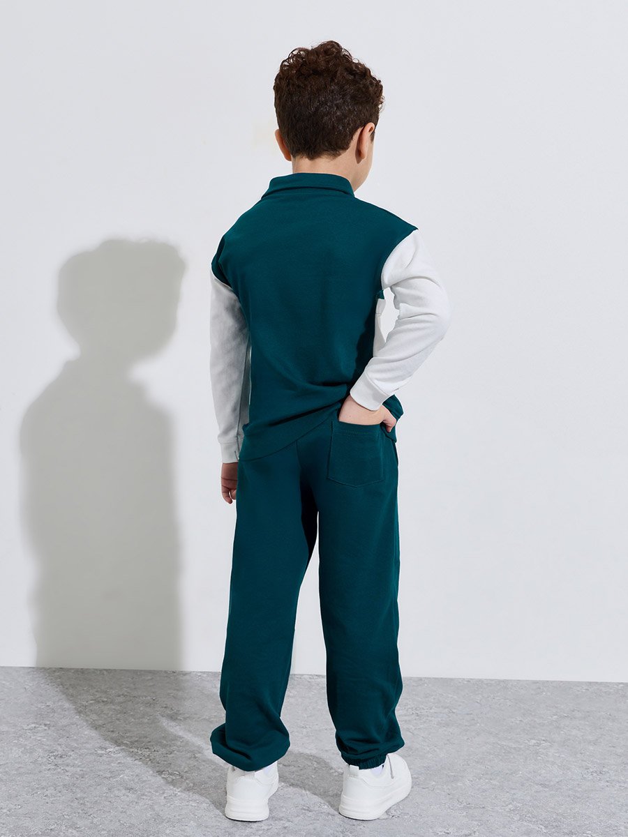 Boys Placement Print Regular Fit Polo Collar Sweatshirt and Joggers Set
