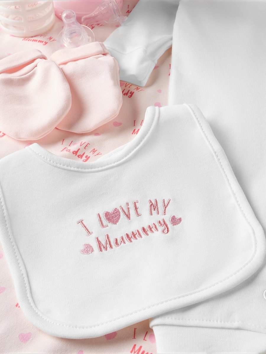 Set of 19 Clothing Gift Set with Slogan Print