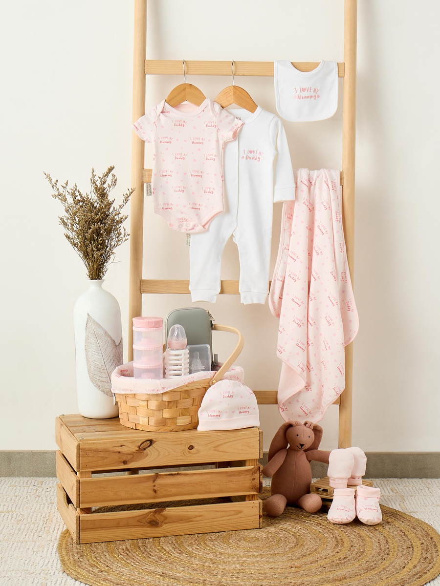 Set of 19 Clothing Gift Set with Slogan Print