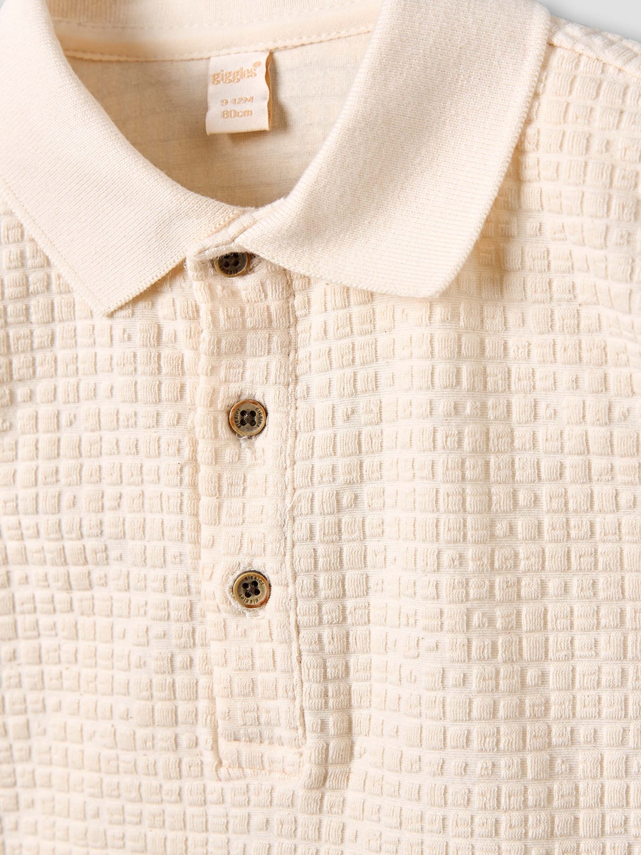 Collared Short Sleeve Polo T-Shirt and Shorts Set with Texture