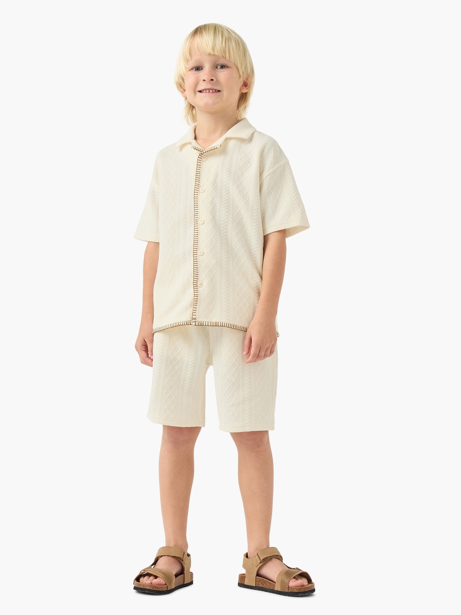 Camp Collar Short Sleeves Shirt and Shorts Set with Embroidery