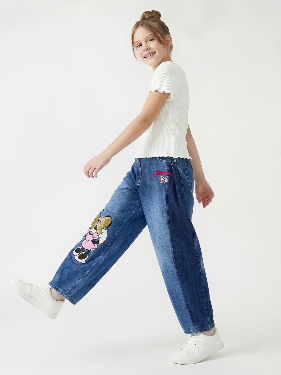 Mid Rise Jeans with Minnie Mouse Print