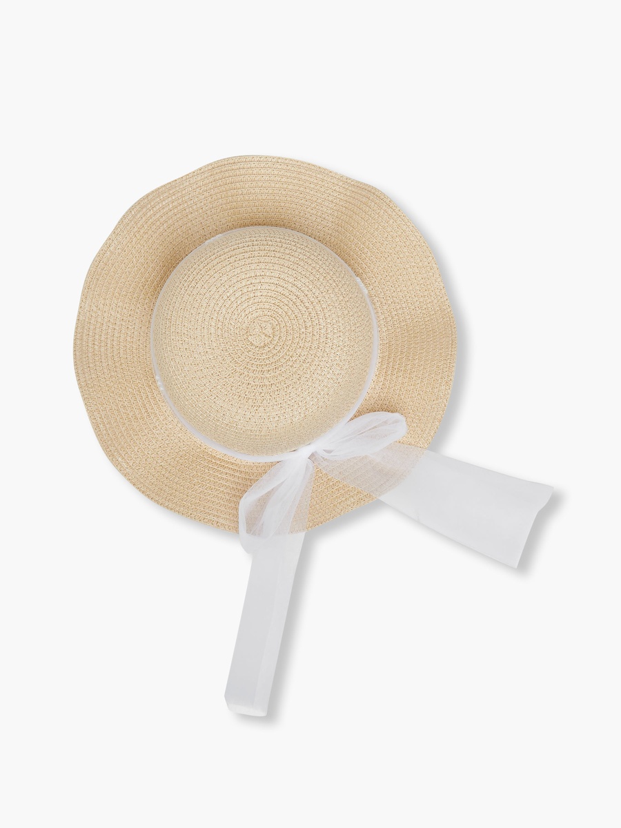 Hat with Bow Detail