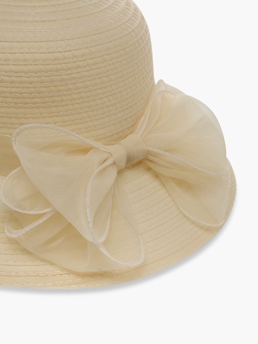 Cap with Bow Detail