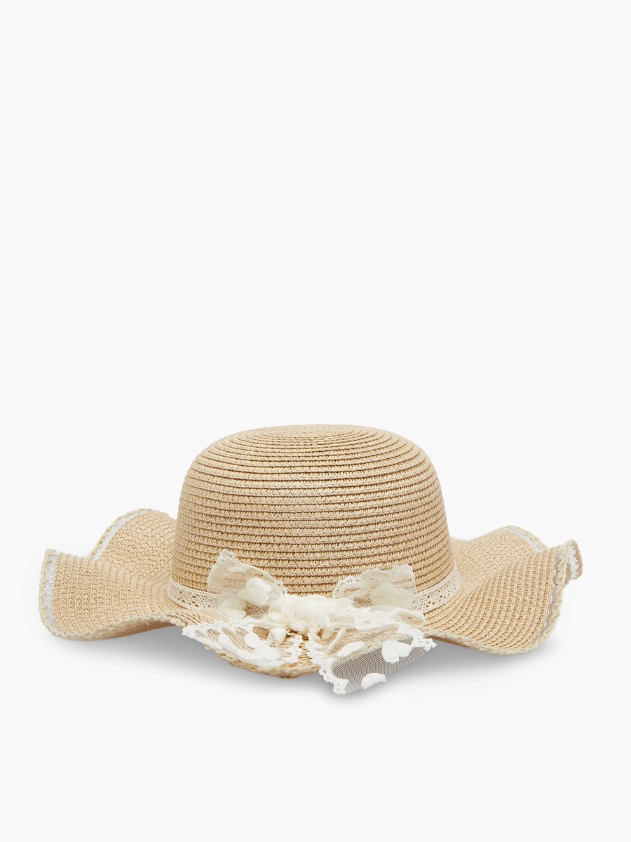 Hat with Bow Accent