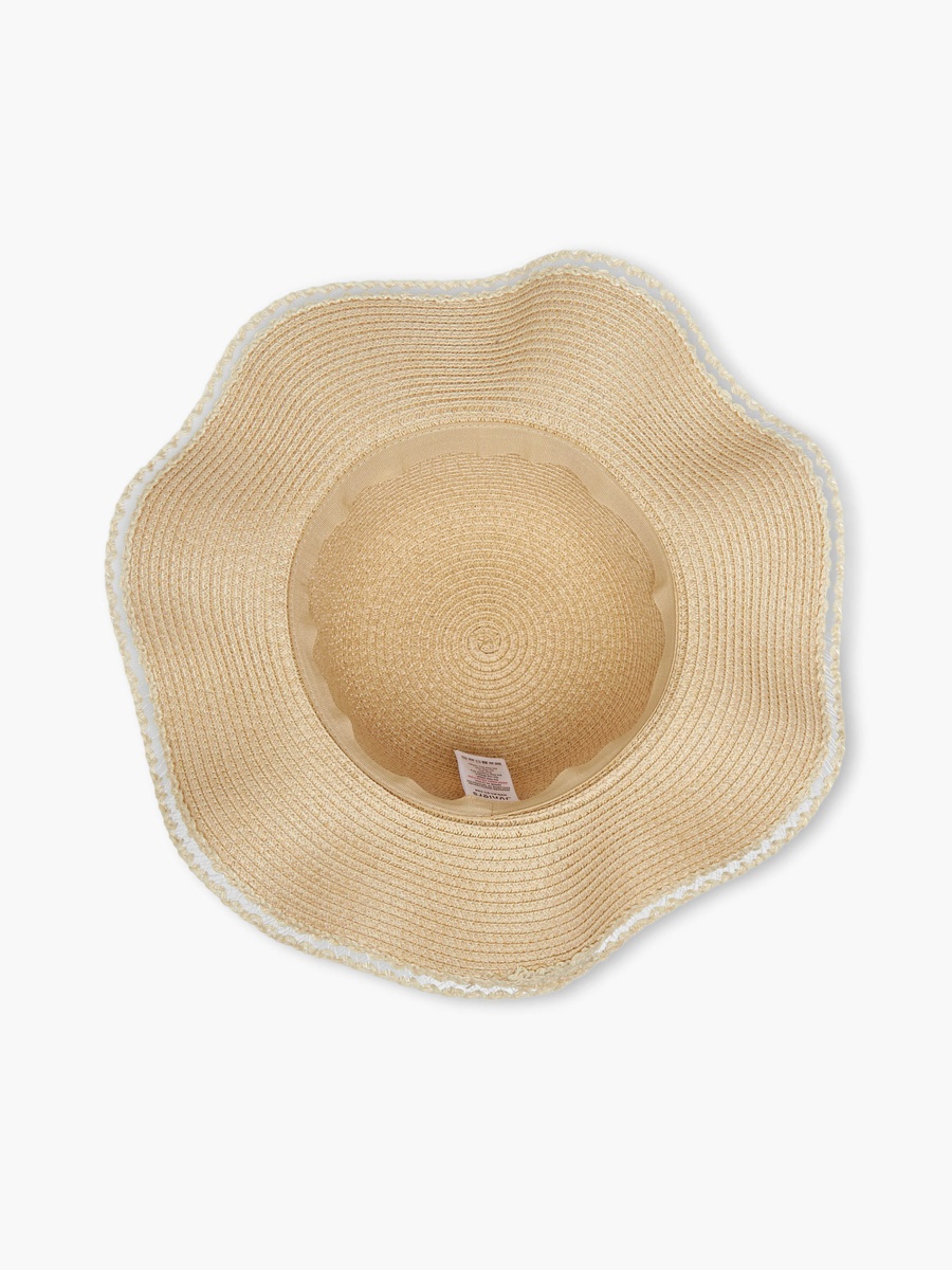 Hat with Bow Accent