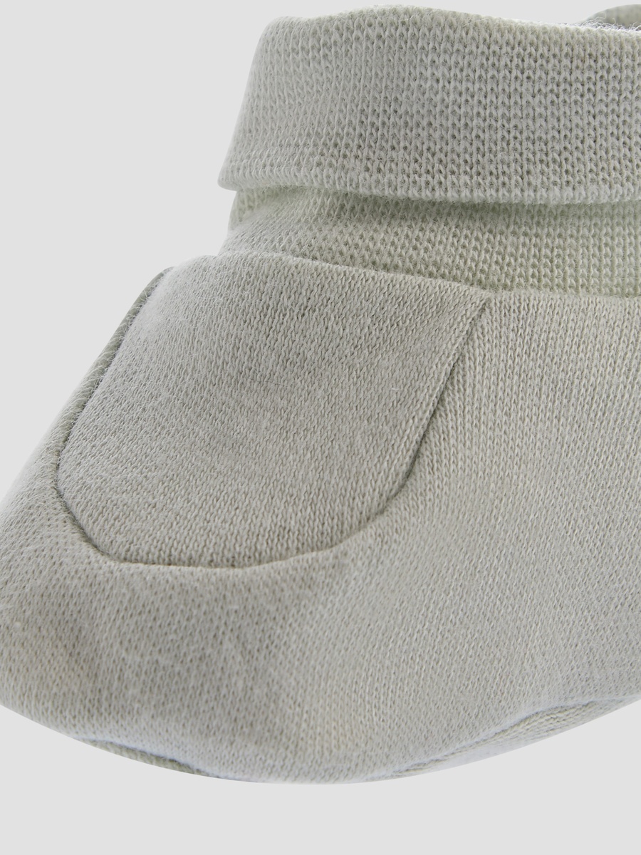 Pack of 2 Booties with Assorted Design
