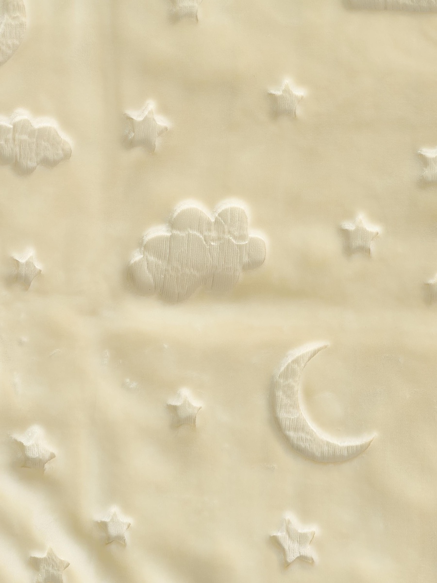 Receiving Blanket with Embossed Moon and Star - 80x100 cm
