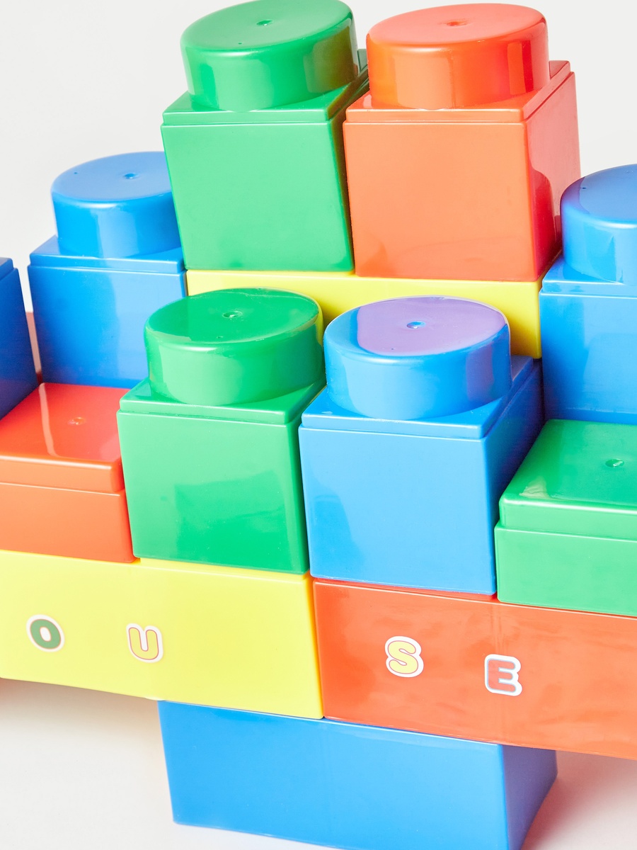 Huachi 32-Piece Block Playset