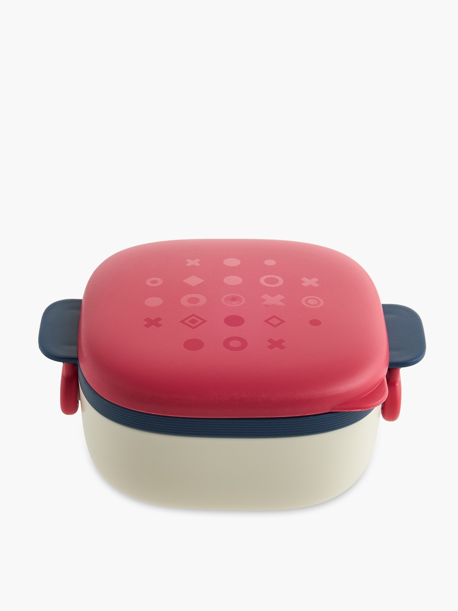 Container with Insulated Design