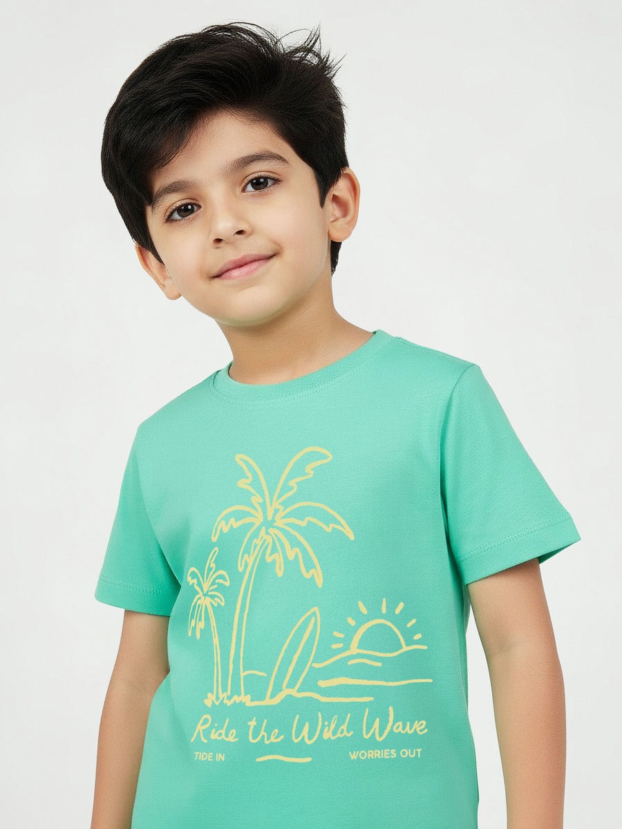 Crew Neck Short Sleeves T-Shirt with Graphic Print