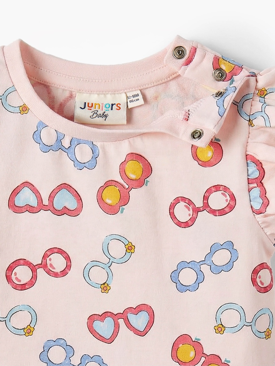 Round Neck Sleeveless T-Shirt with Sunglass Print