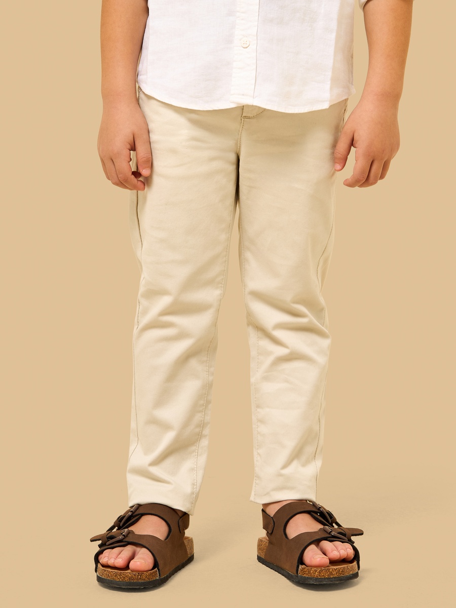 Regular Fit Chinos