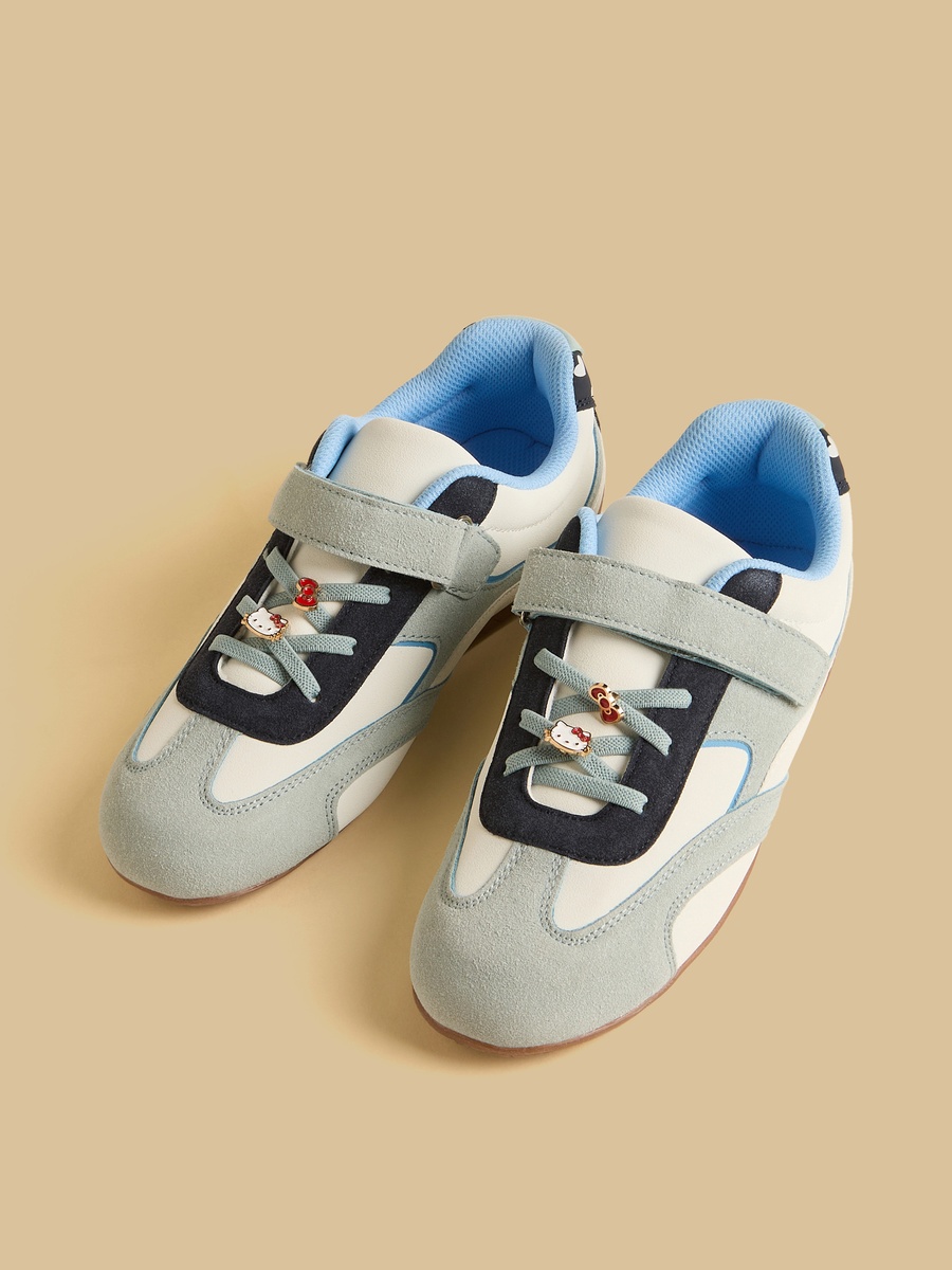 Hello Kitty Print Panelled Sports Shoes with Hook and Loop Closure