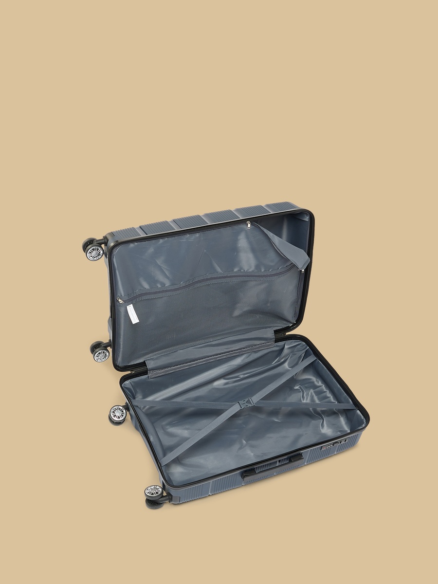 Ribbed Hardcase Trolley Bag