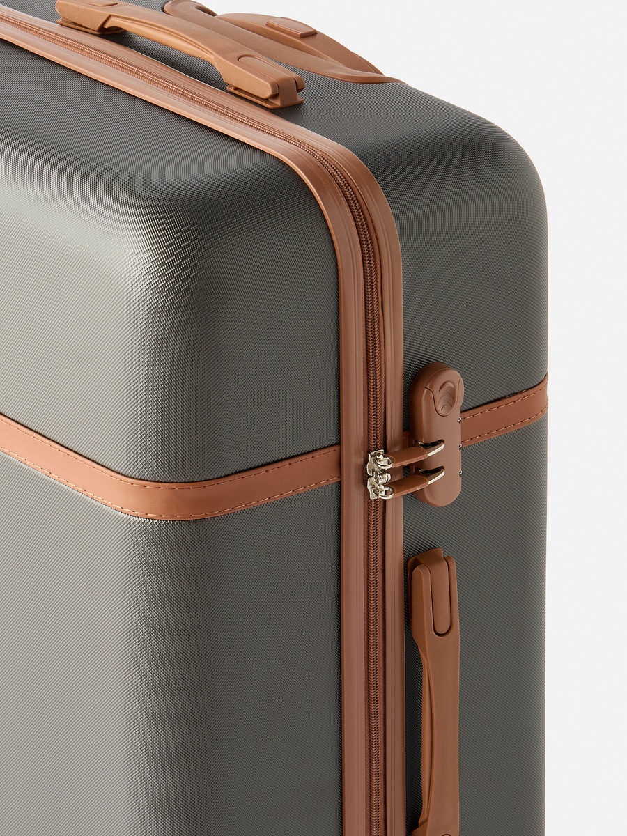 Textured Hardcase Trolley Bag with Retractable Handle
