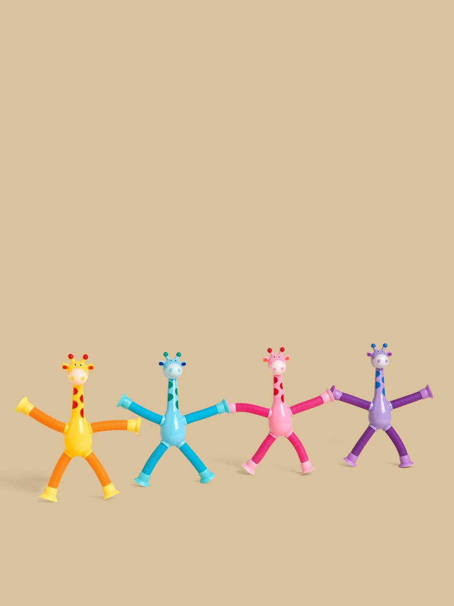 Pack of 4 - Giraffe Toy