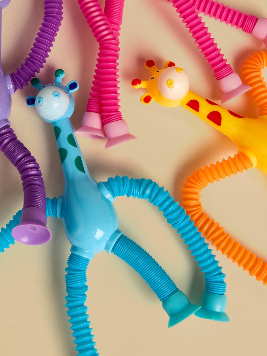 Pack of 4 - Giraffe Toy