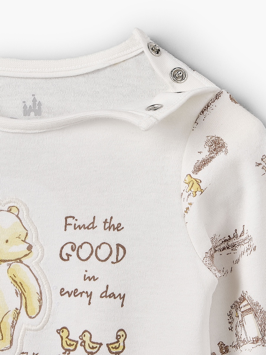 Cotton Crew Neck Long Sleeves Sleepsuit with Winnie the Pooh and Friends Print