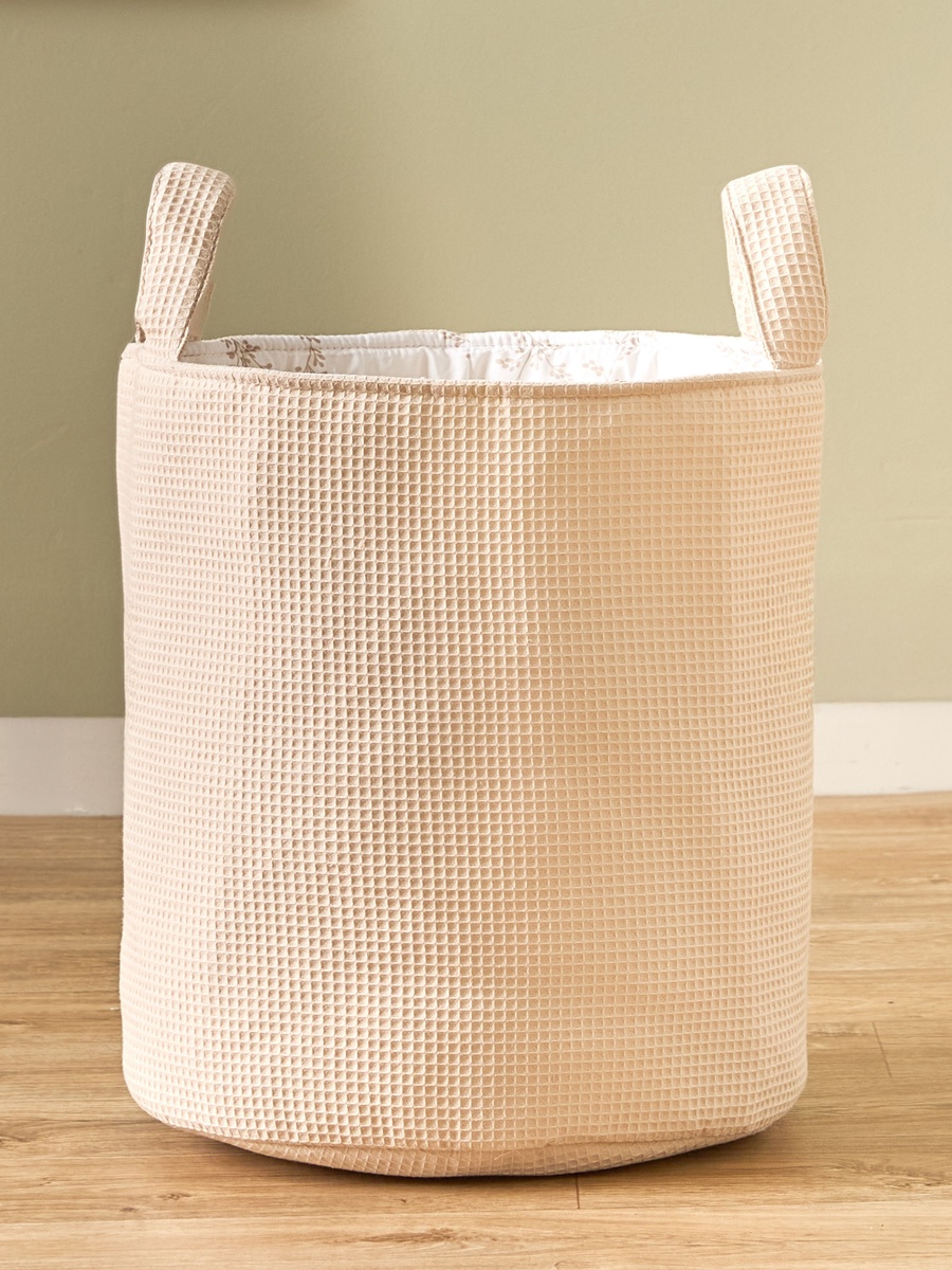 Hamper with Leaves Print