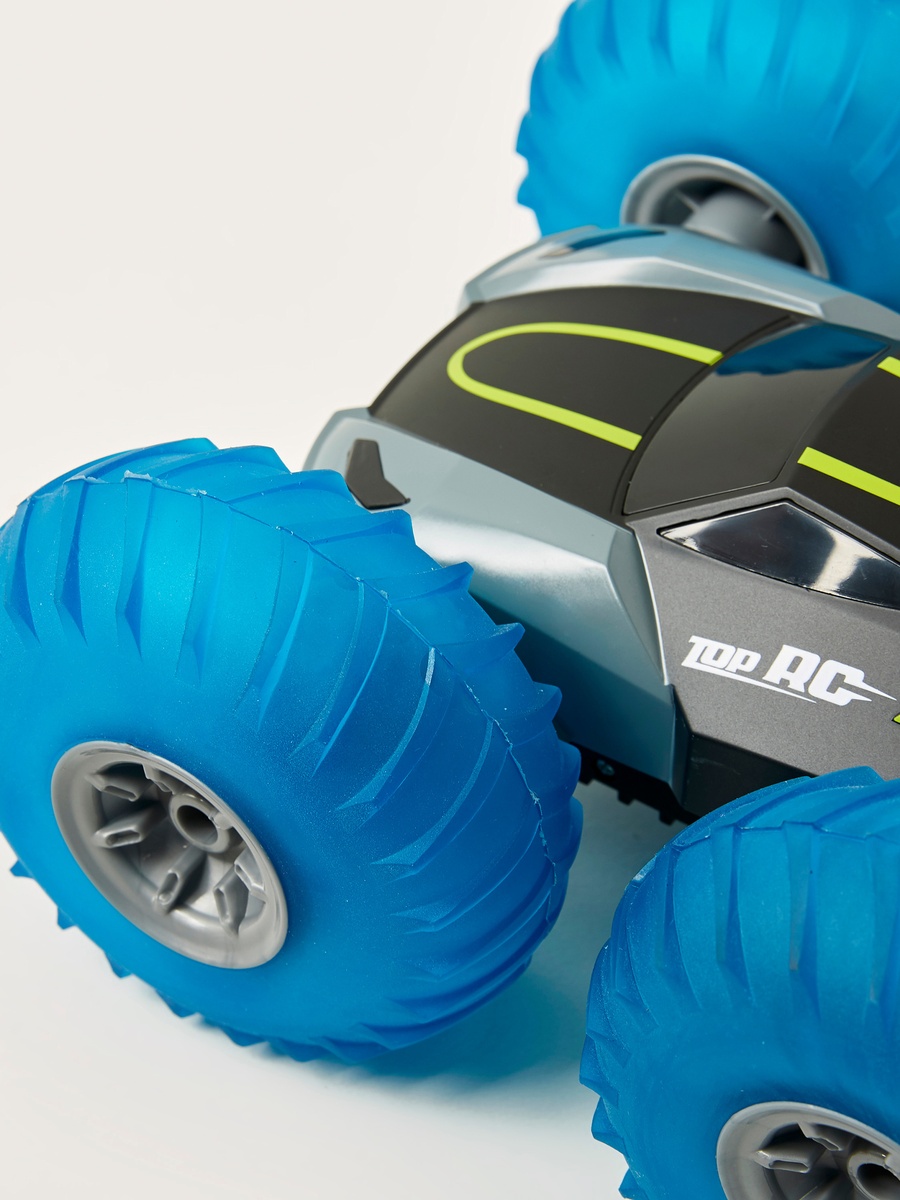 Top R/C 2.4G Bounce Storm Toy Vehicle with Lights
