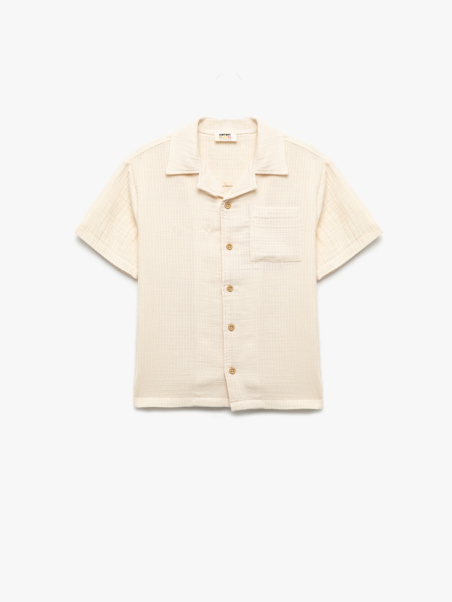 Solid Short Sleeves Shirt with Pocket
