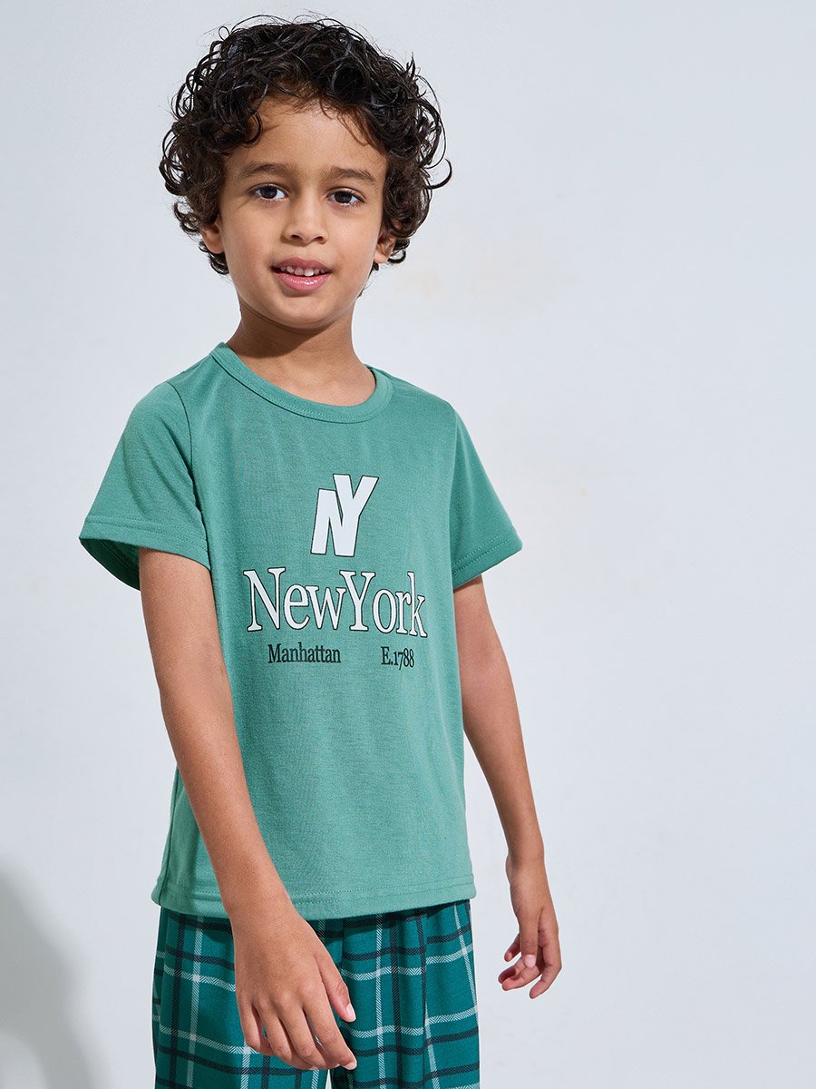 Green Graphic Print T-Shirt and Checked Pants Pyjama Set