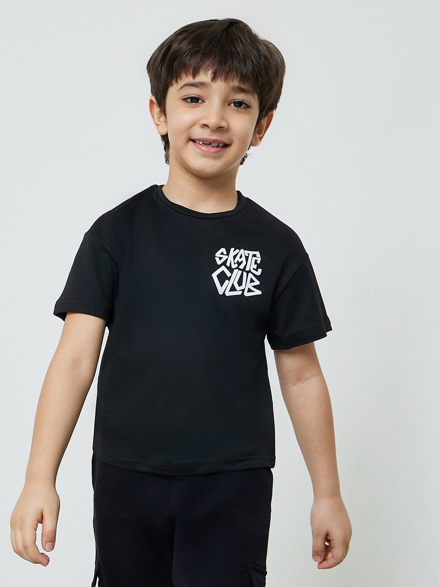 Boys Black Graphic Print Round Neck T-Shirt