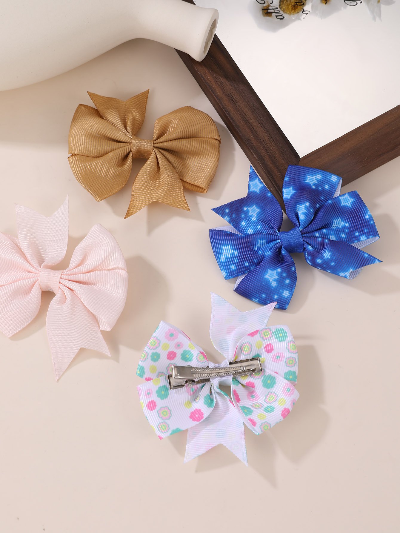 Set of 8 - Flower Bow Hair Clips