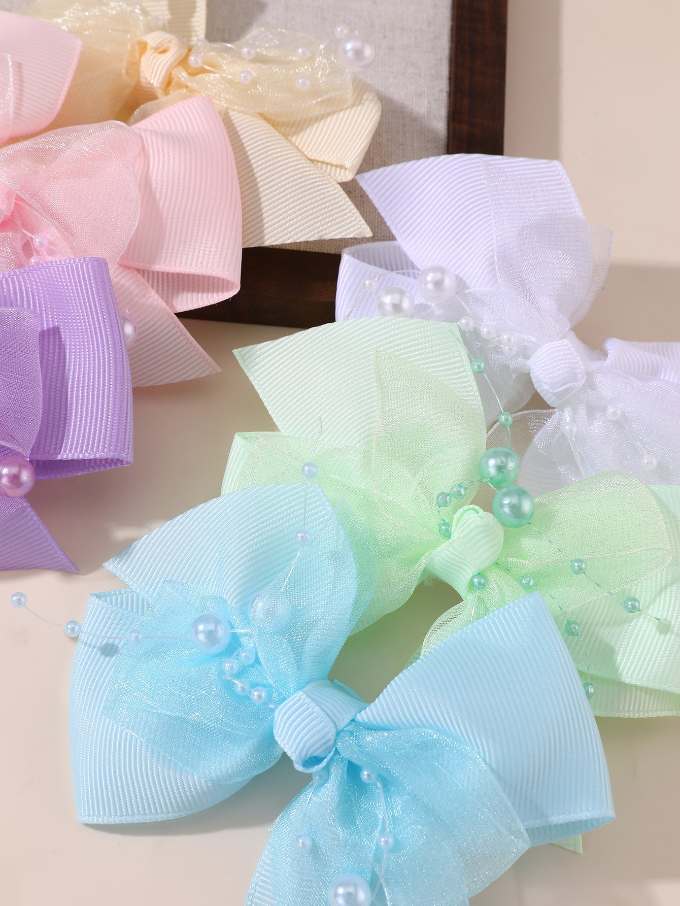 Set of 6 - Solid Bow Clips