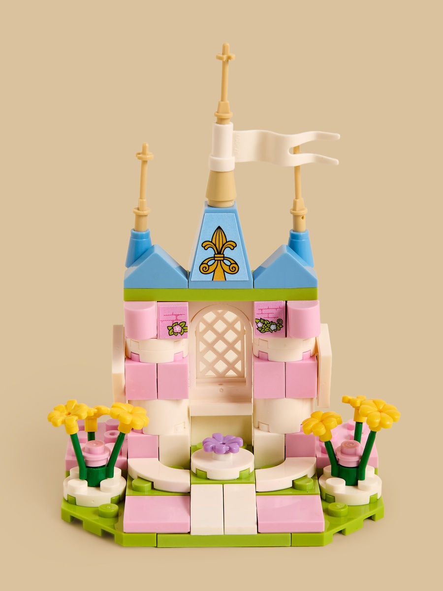 Flower Castle 82-Piece Block Set