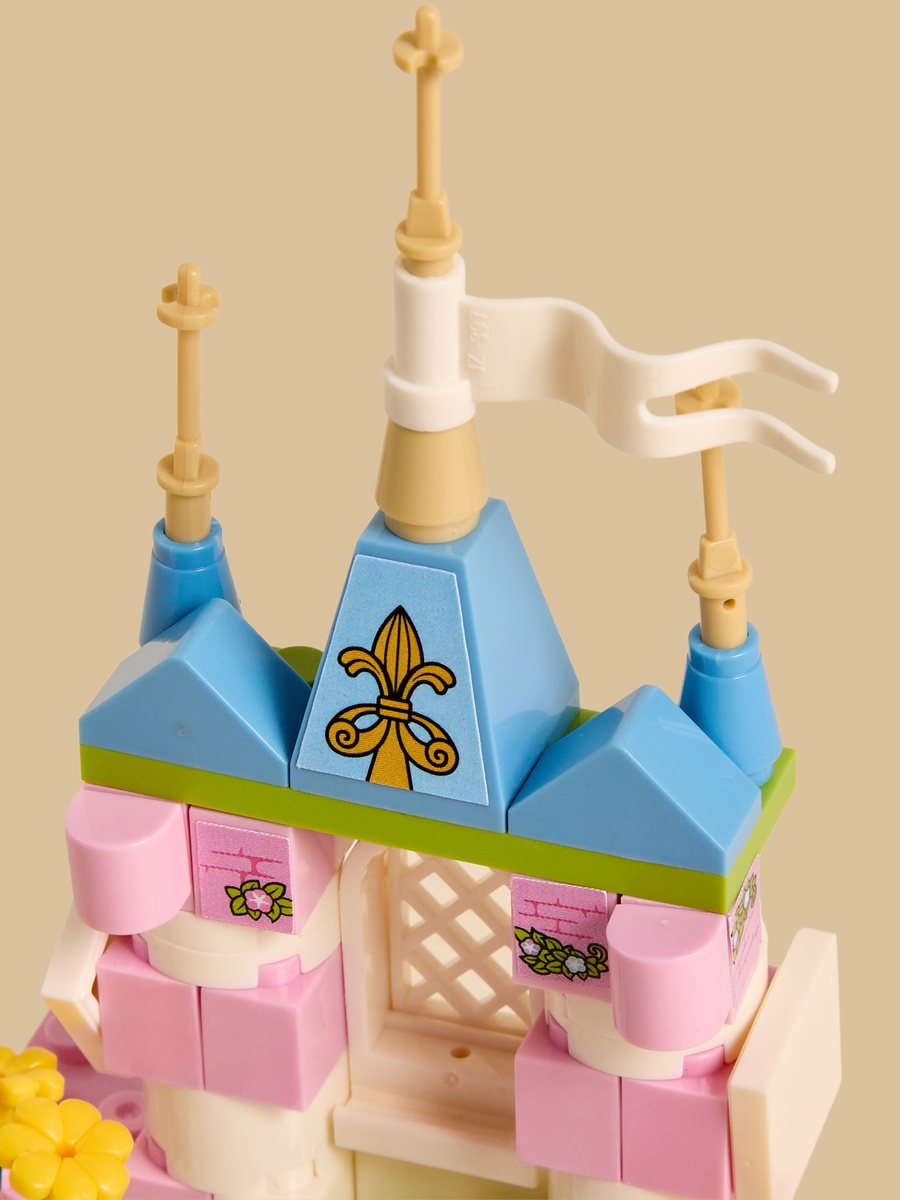 Flower Castle 82-Piece Block Set
