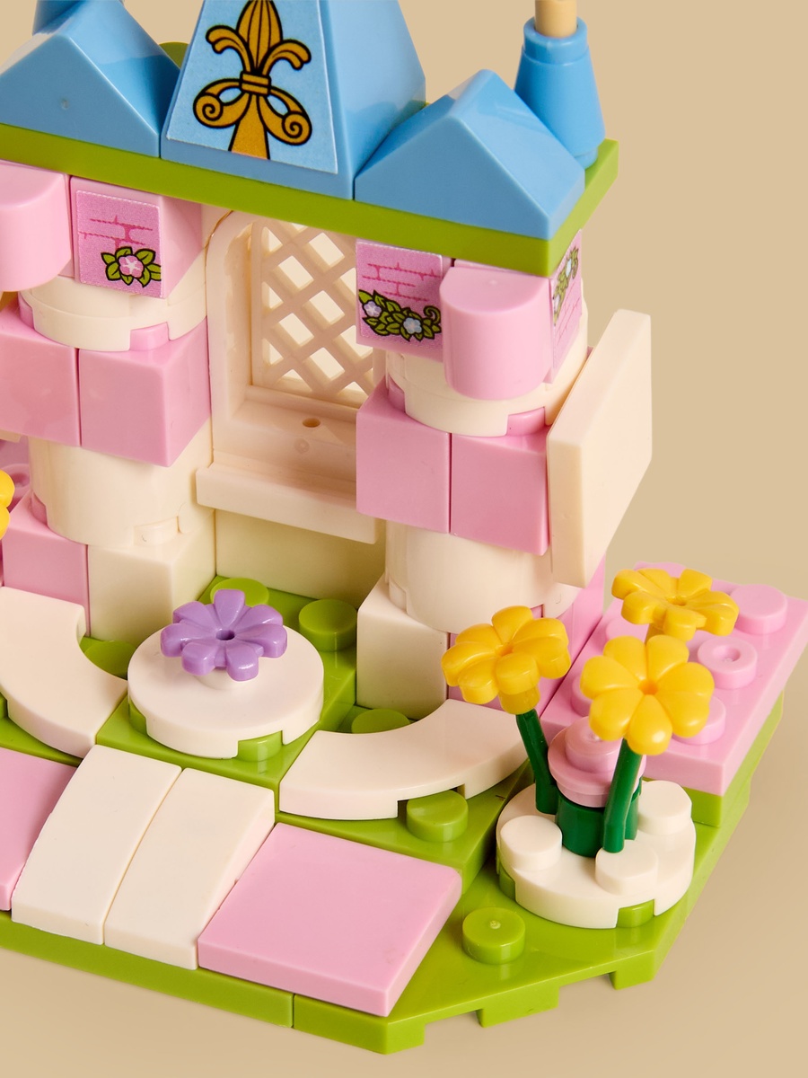Flower Castle 82-Piece Block Set