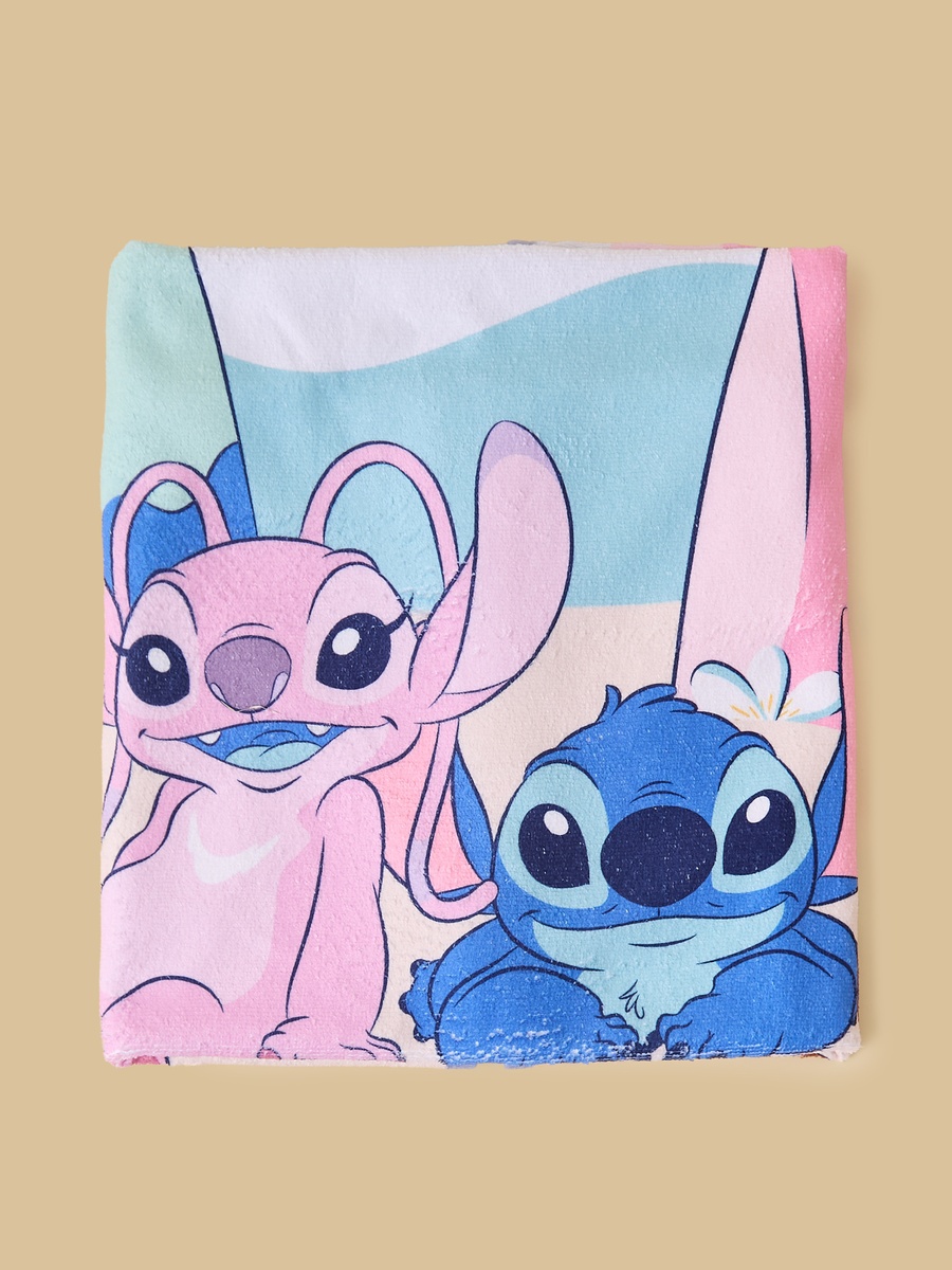 Angel and Stitch Print Towel