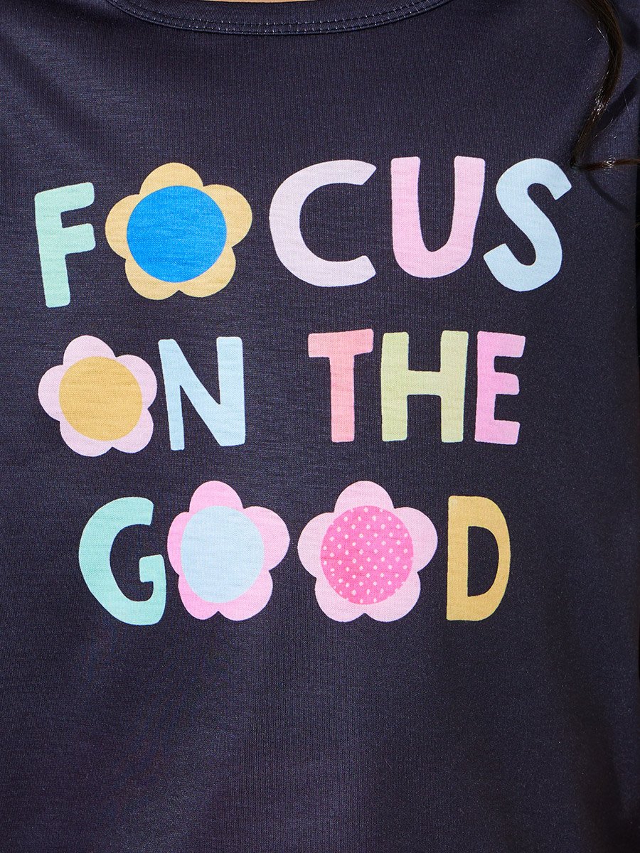 Girls Printed T-Shirt and Solid Pyjama Set