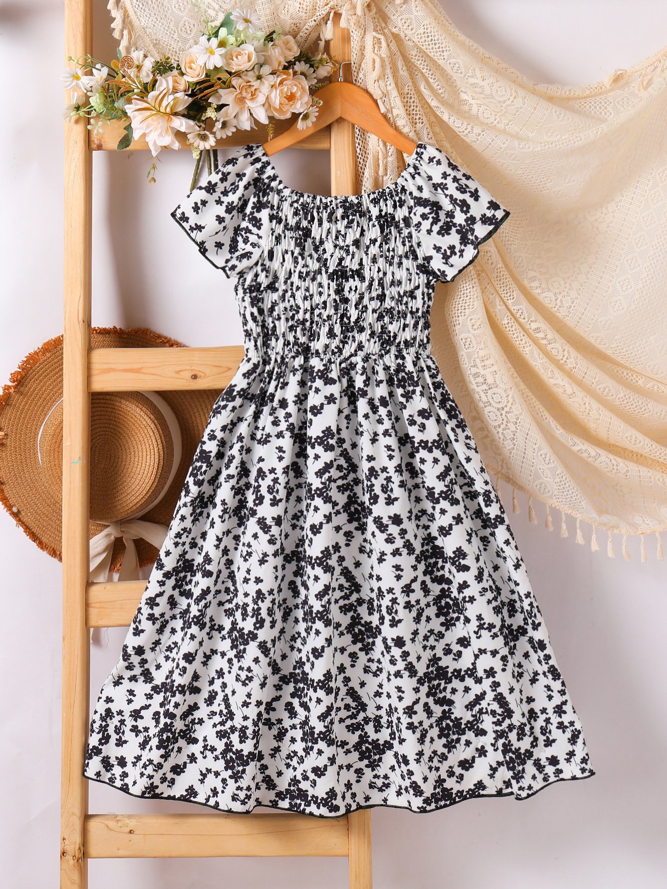 Girls Red Floral Print A-Line Knee-Length Dress