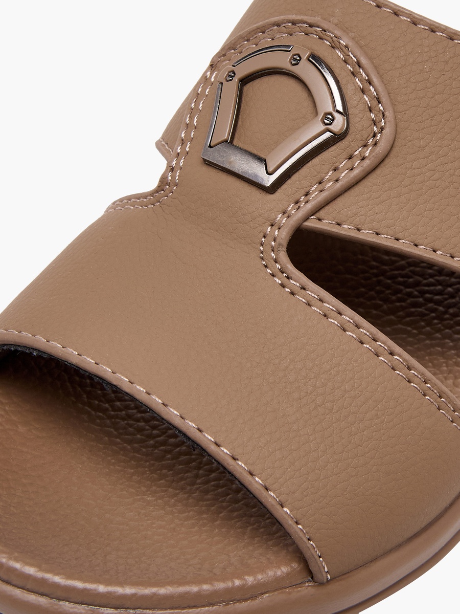 Boys Slip-On Arabic Sandals